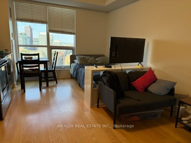 1 Scott Street 2210, Toronto, ON M4Y 1A5 photo 4