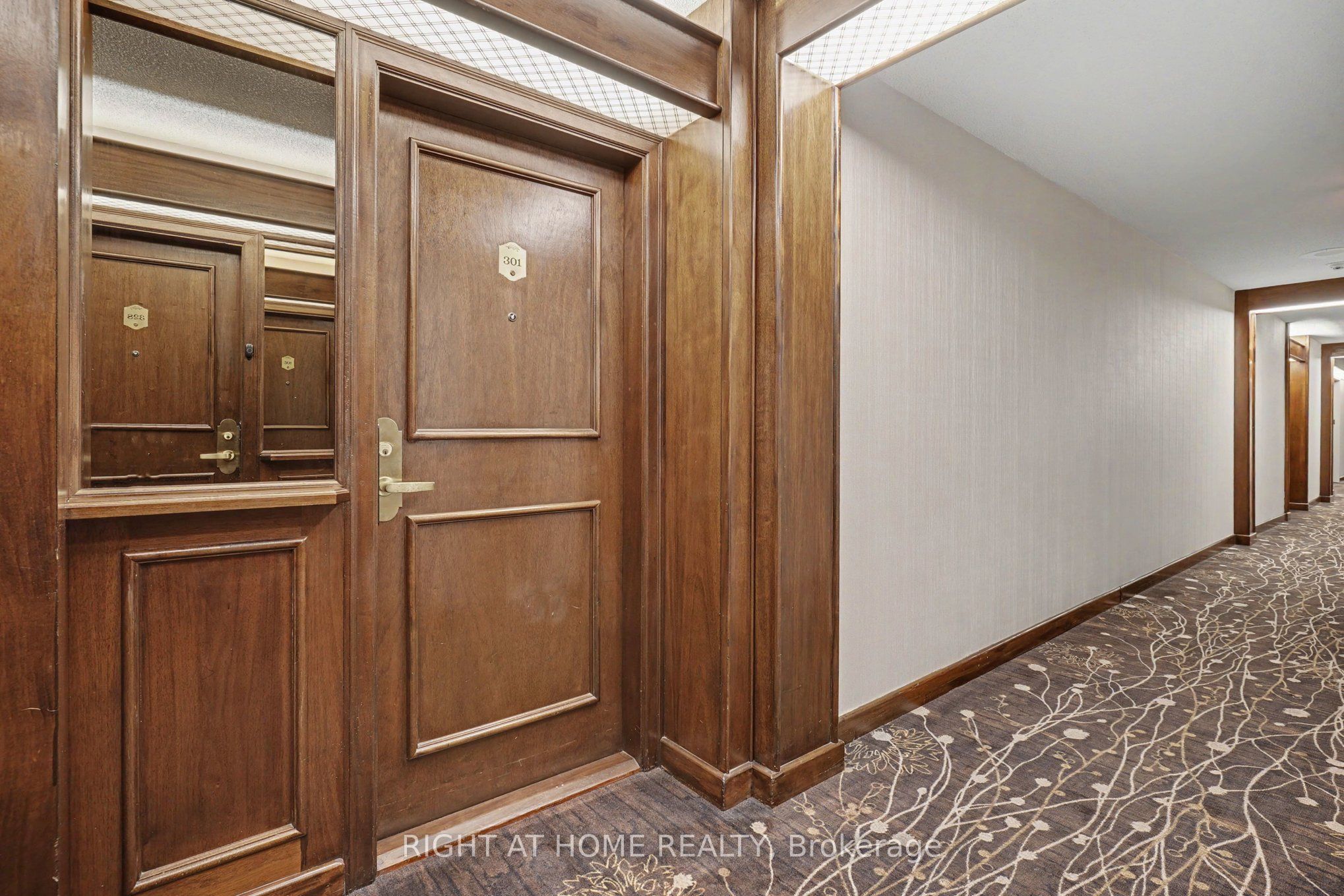 1200 Don Mills Road 301, Toronto, ON M3B 3N8 photo 2