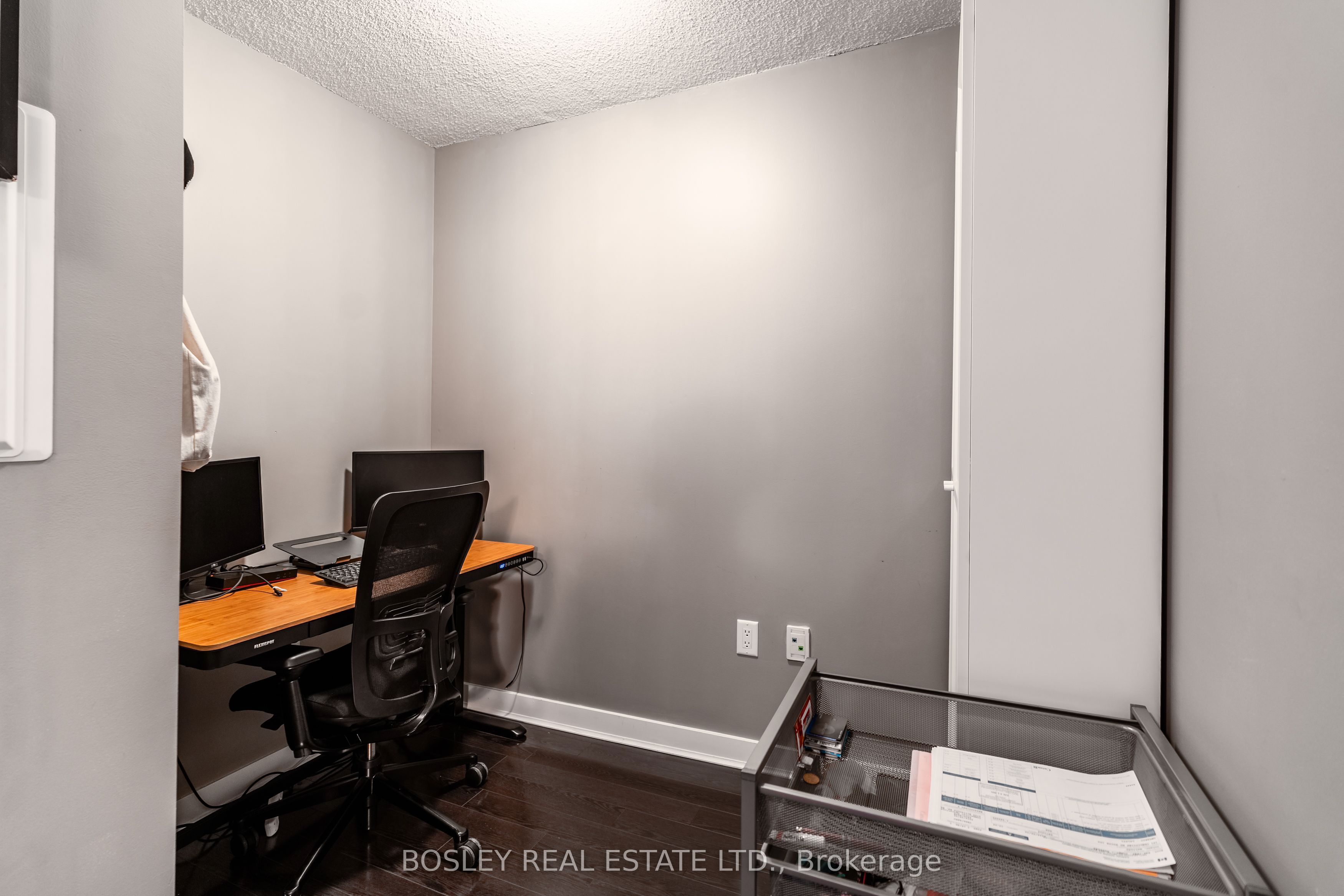 11 Brunel Court 5002, Toronto, ON M5V 3Y3 photo 4
