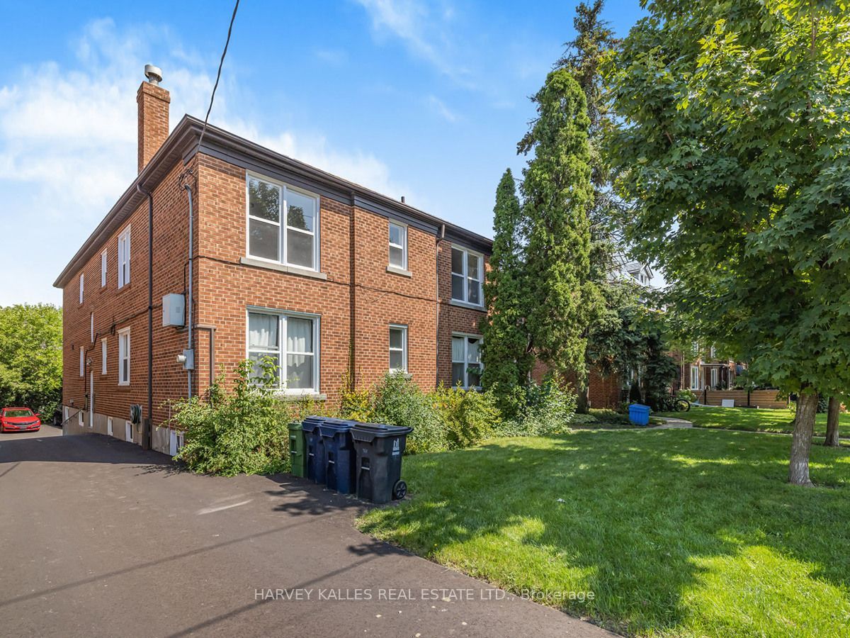 8 Markdale Avenue 4, Toronto, ON M6C 1S9 photo 2