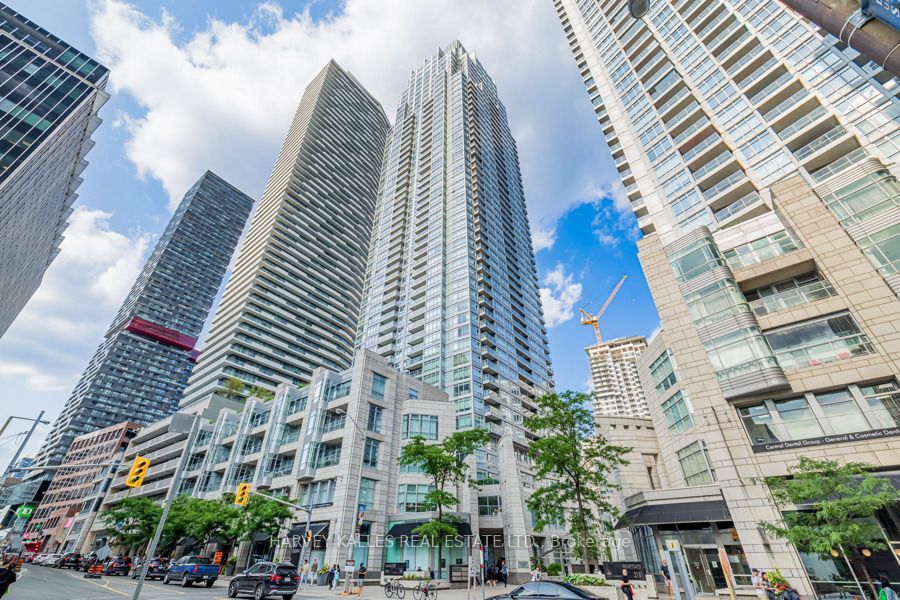 2191 Yonge Street 504, Toronto, ON M4S 3H8 photo 4