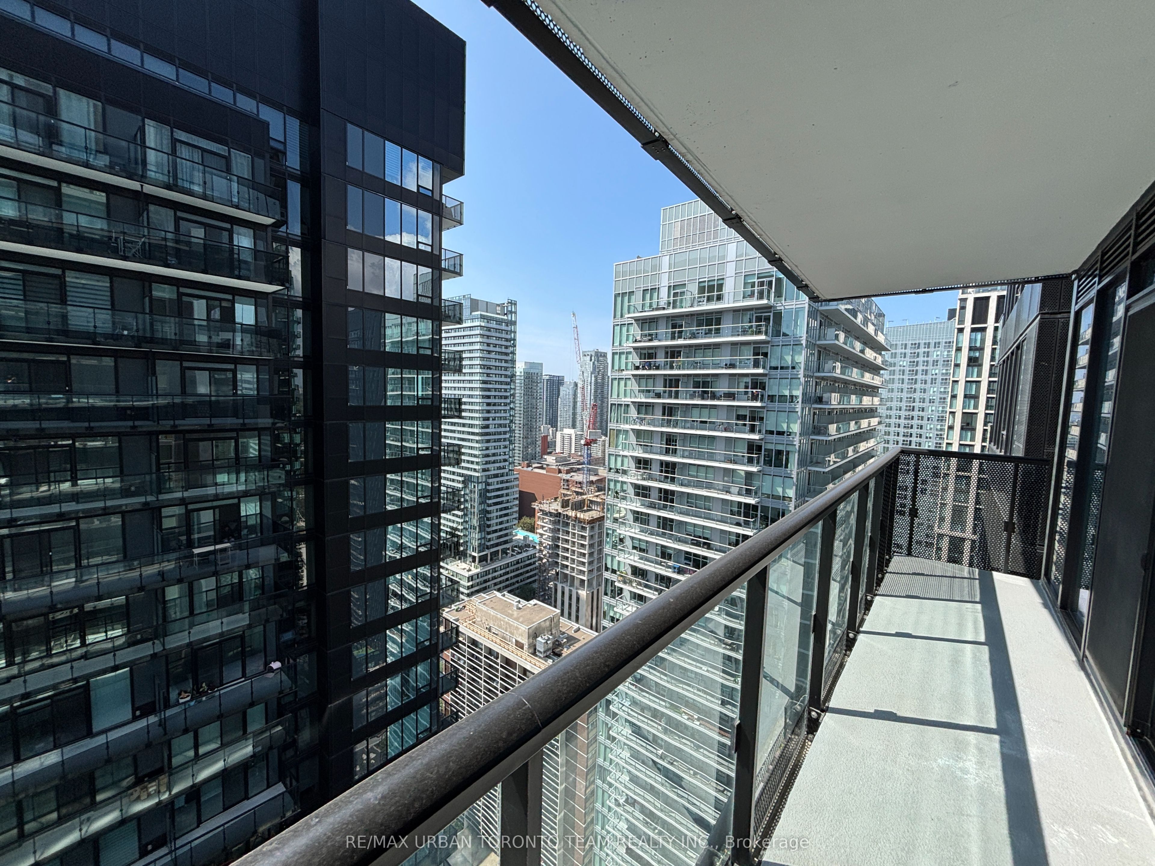 117 Broadway Avenue 3611, Toronto, ON M4P 1V3 photo 4