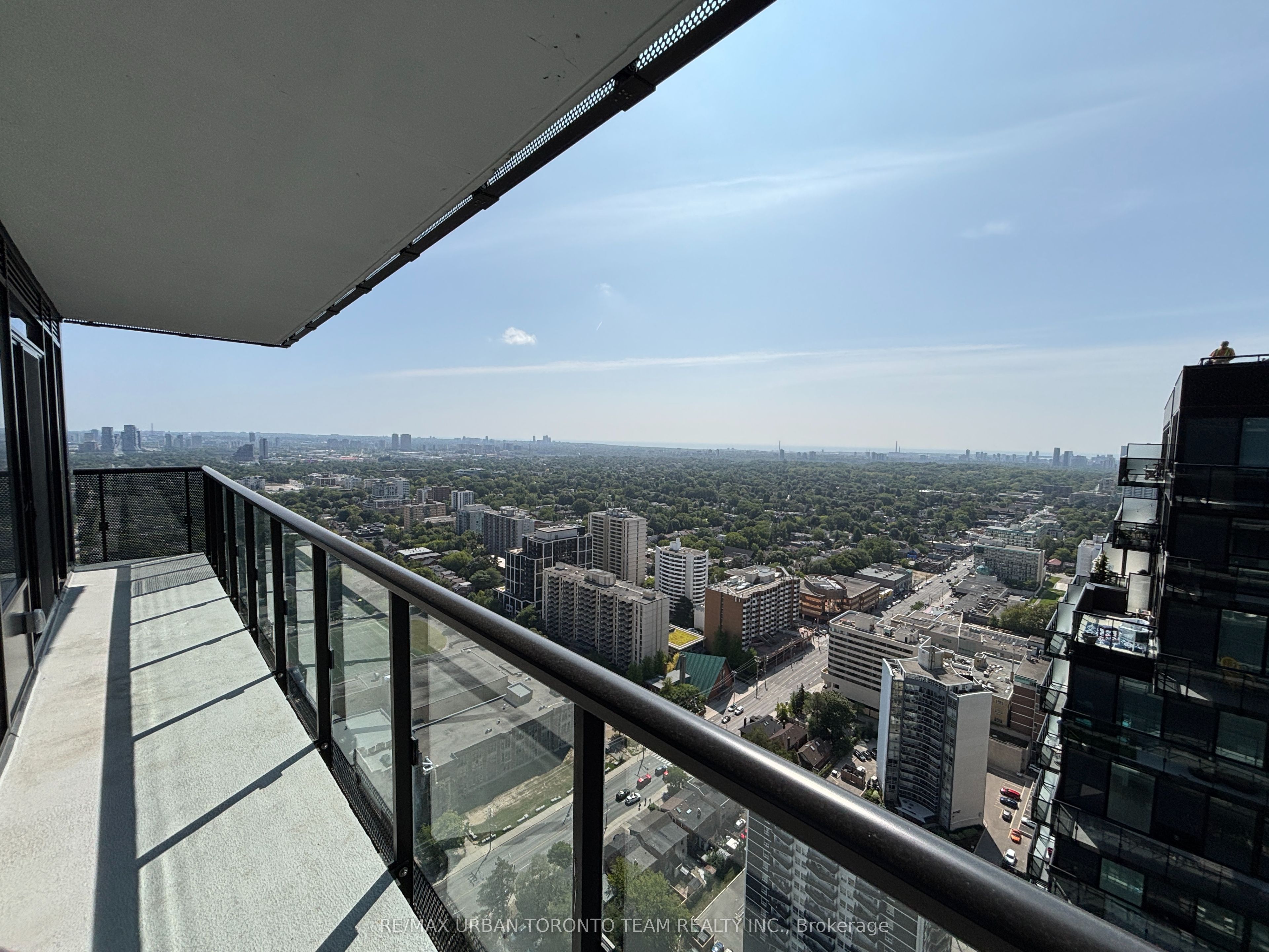 117 Broadway Avenue 3611, Toronto, ON M4P 1V3 photo 5