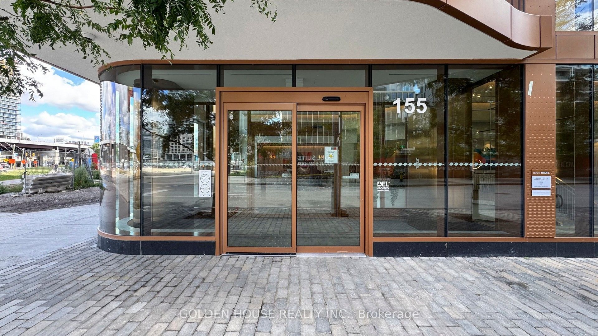 155 Merchants' Wharf 216, Toronto, ON M5A 0Y4 photo 2