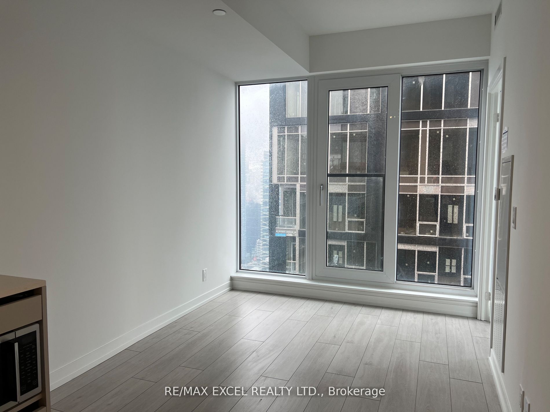 55 mercer Street 4910, Toronto, ON M5V 0W4 photo 3