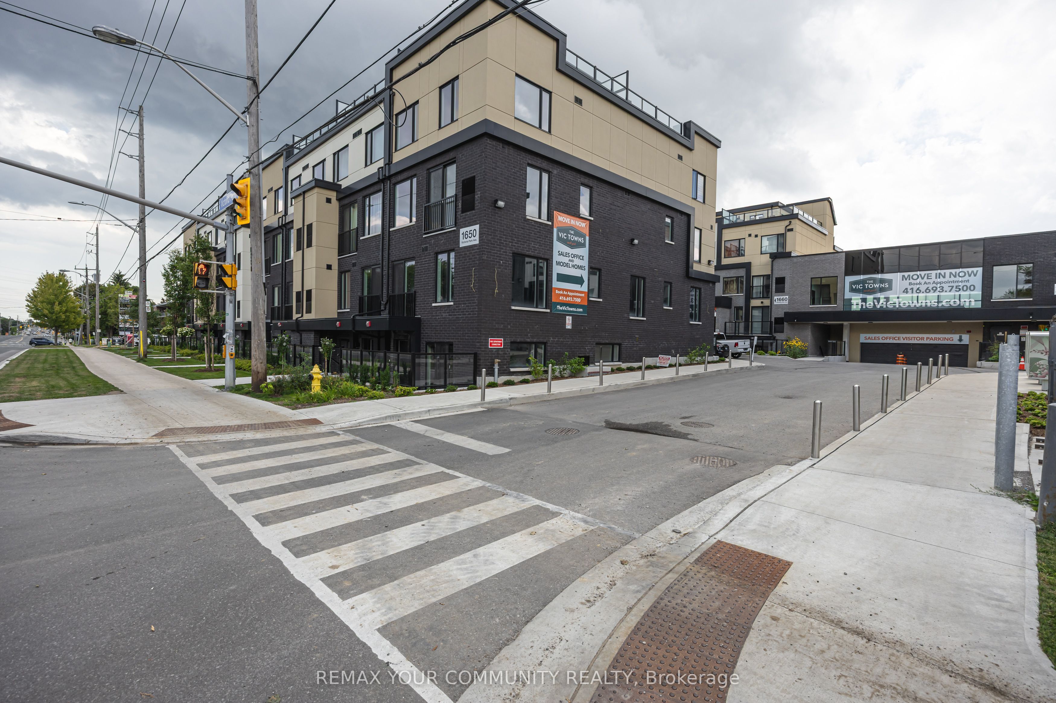 1650 Victoria Park Avenue 220, Toronto, ON M1R 0G8 photo 2