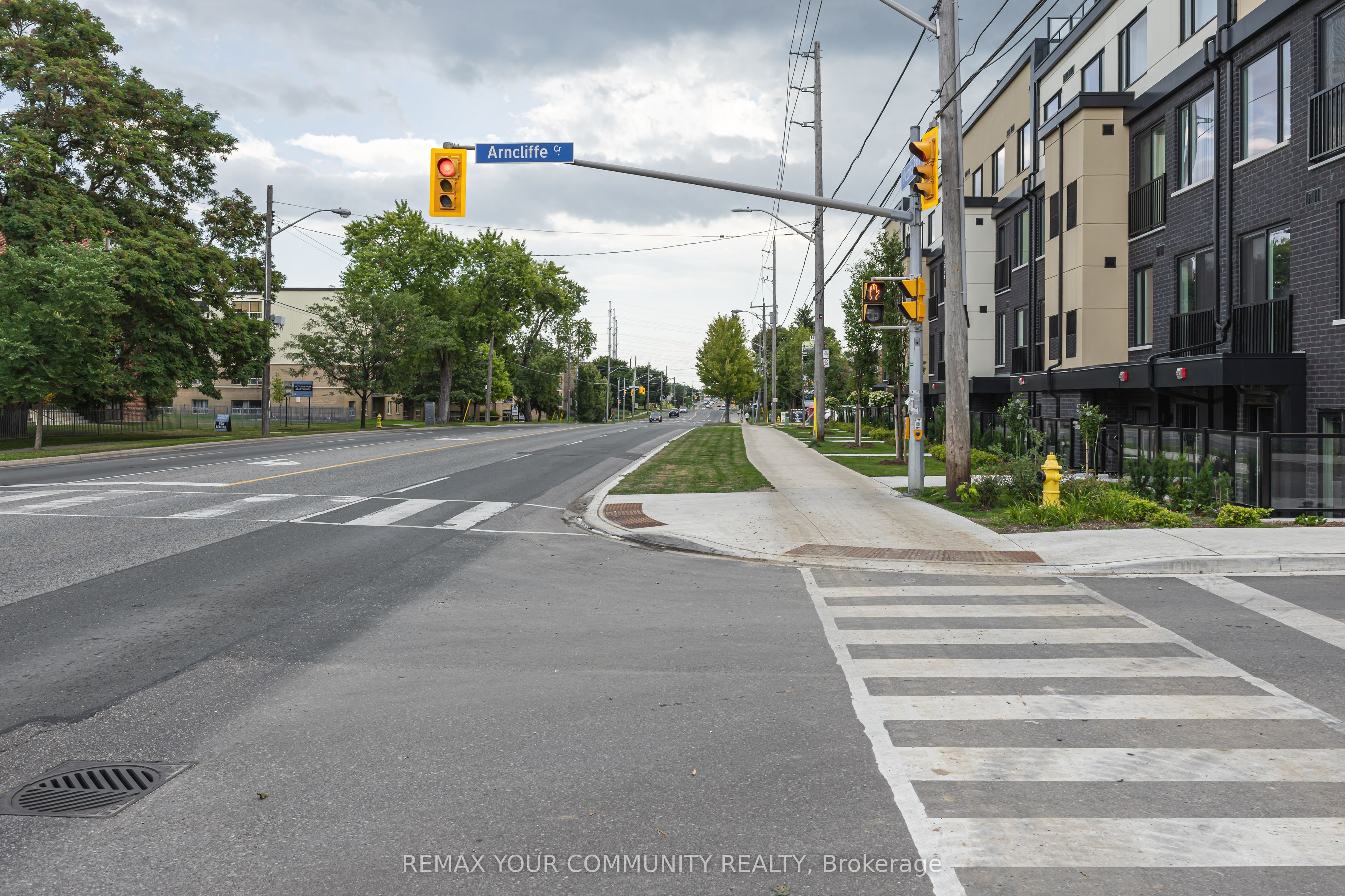 1650 Victoria Park Avenue 220, Toronto, ON M1R 0G8 photo 3