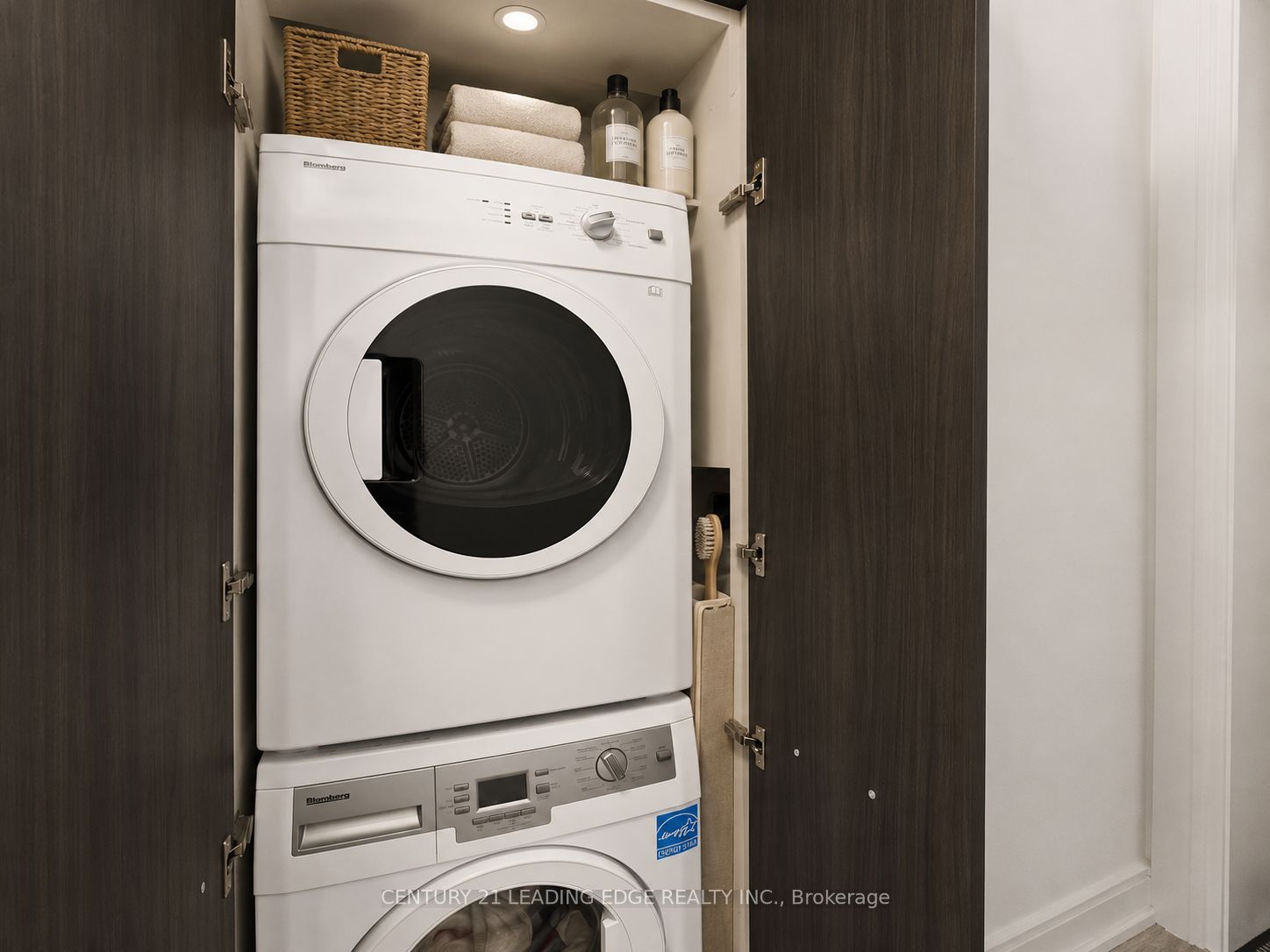 50 Charles Street E 3906, Toronto, ON M4Y 0C3 photo 5