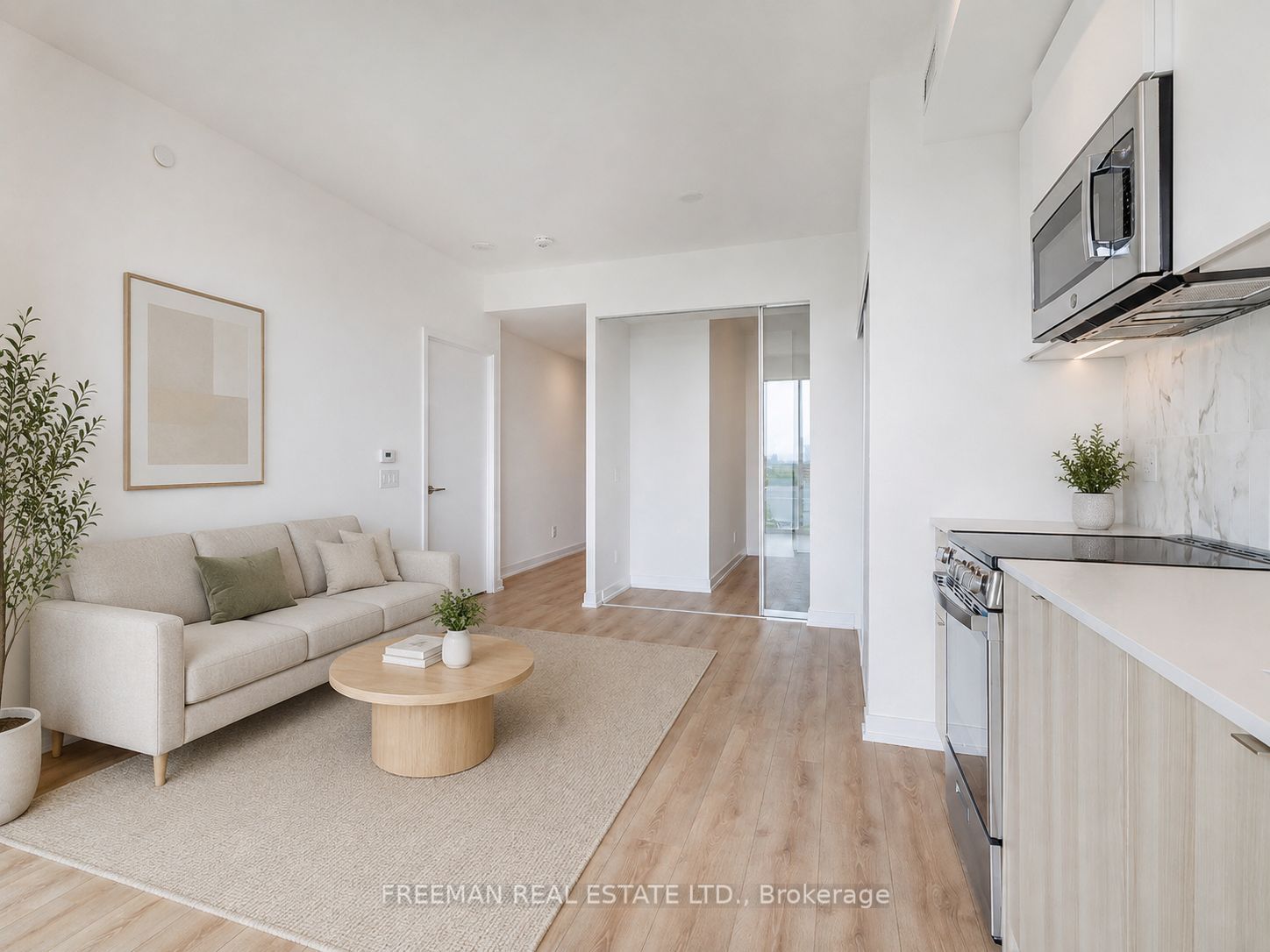 500 Dupont Street 606, Toronto, ON M6G 0B8 photo 3