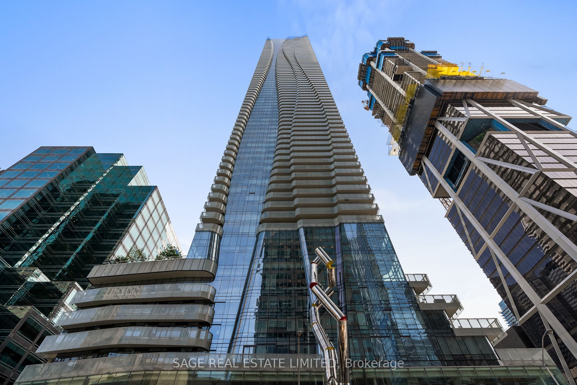1 Bloor Street E 510, Toronto, ON M4W 1A9