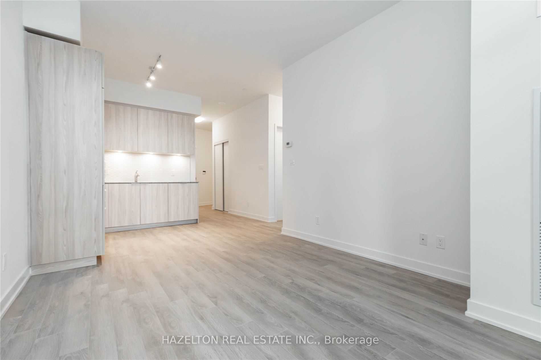 50 Ordnance Street 419, Toronto, ON M6K 1A2 photo 4