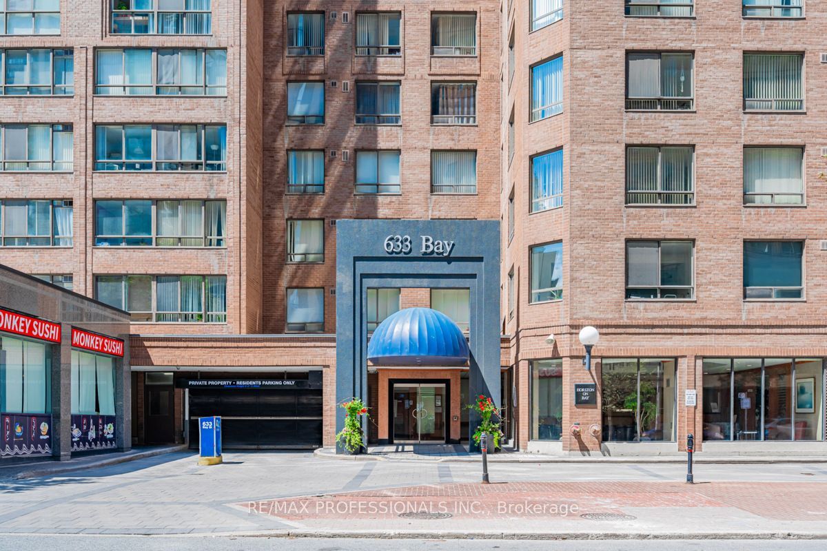 633 Bay Street 502, Toronto, ON M5G 2G4 photo 2