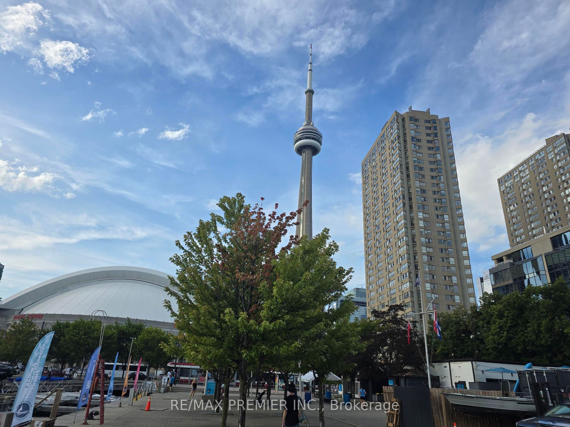 270 Queens Quay W 1003, Toronto, ON M5J 2N4 photo 2