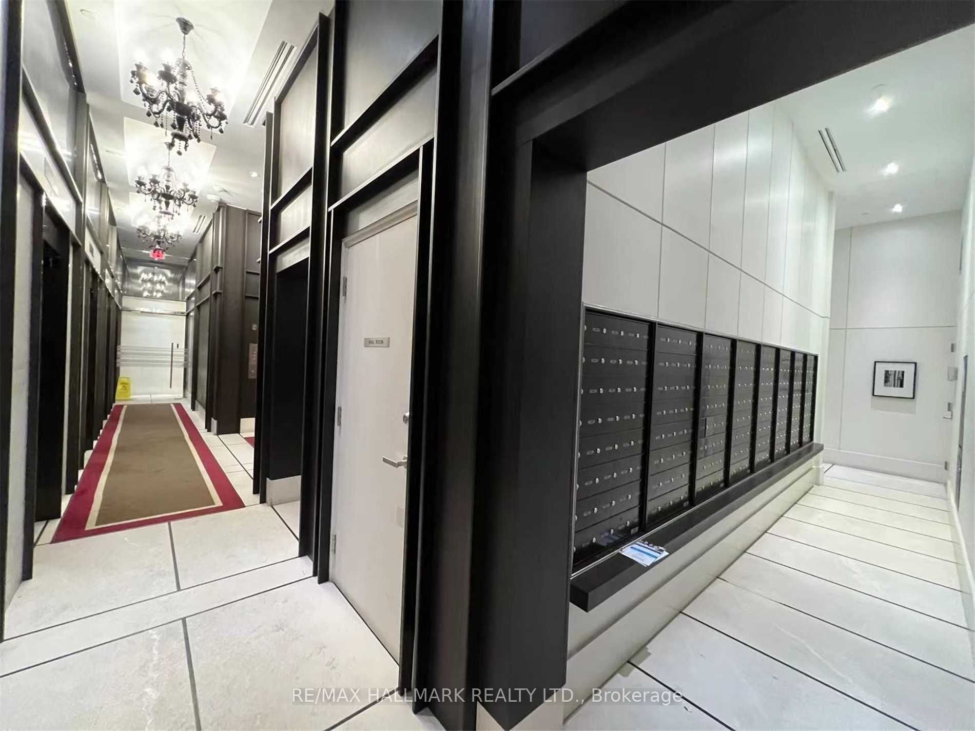 197 Yonge Street 5006, Toronto, ON M5B 1M4 photo 5