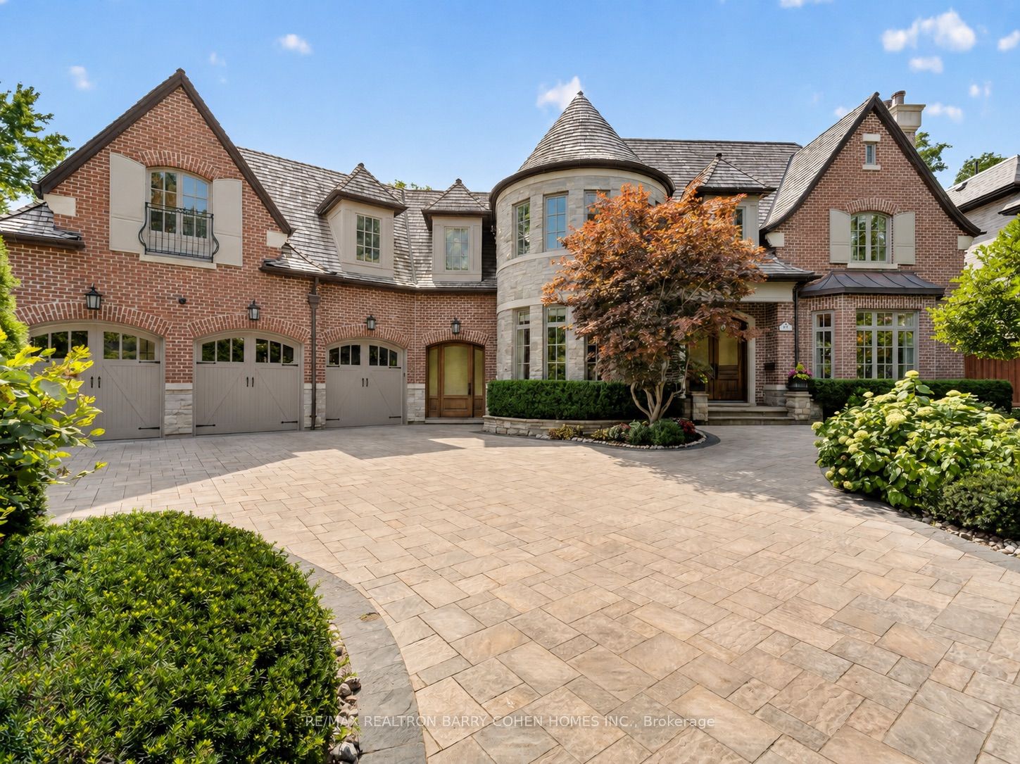 21 Don Ridge Drive, Toronto, ON M2P 1H3