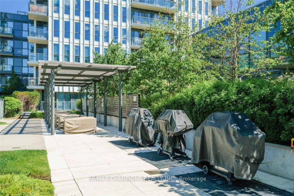 55 Regent Park Boulevard 1707, Toronto, ON M5A 0C2 photo 3