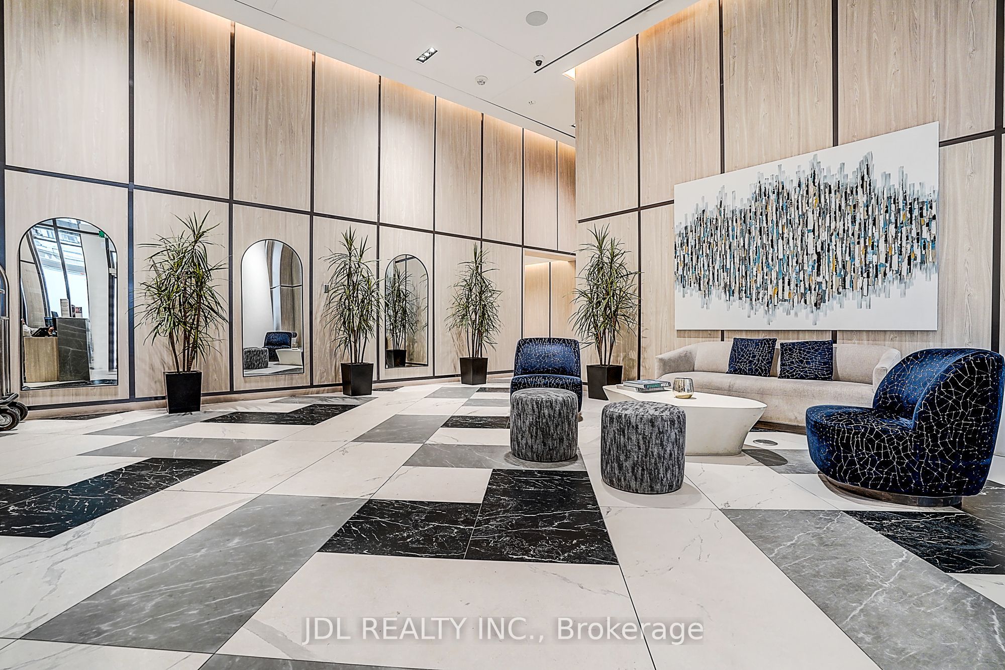 395 Bloor Street E 3902, Toronto, ON M4W 1H7 photo 4