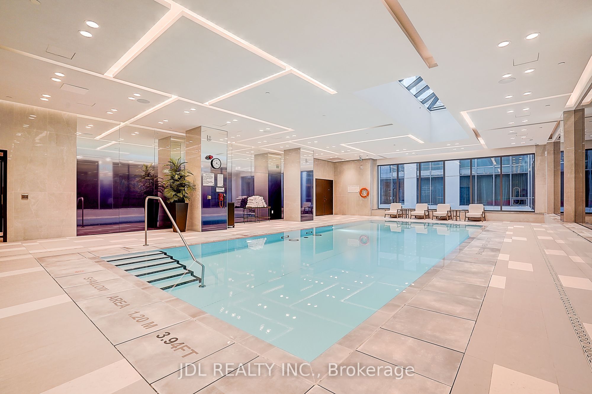 395 Bloor Street E 3902, Toronto, ON M4W 1H7 photo 5