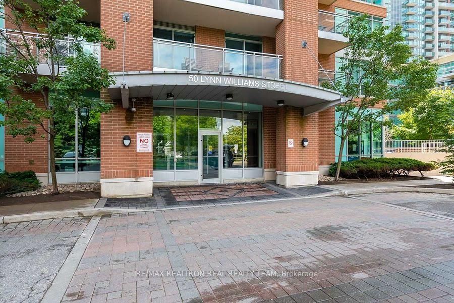 50 Lynn Williams Street 814, Toronto, ON M6K 3R9