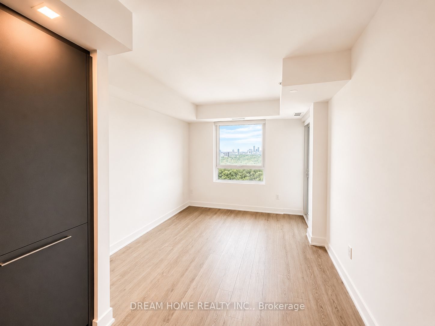 609 Sherbourne Street 3806, Toronto, ON M4X 0A4 photo 4