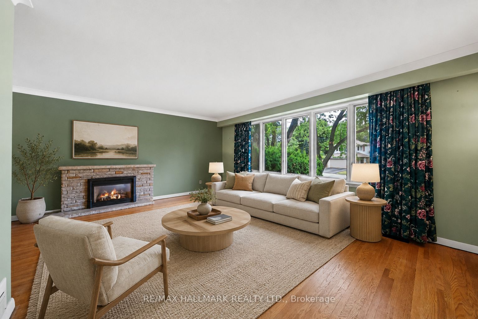 17 Greenyards Drive, Toronto, ON M2M 2R7 photo 4