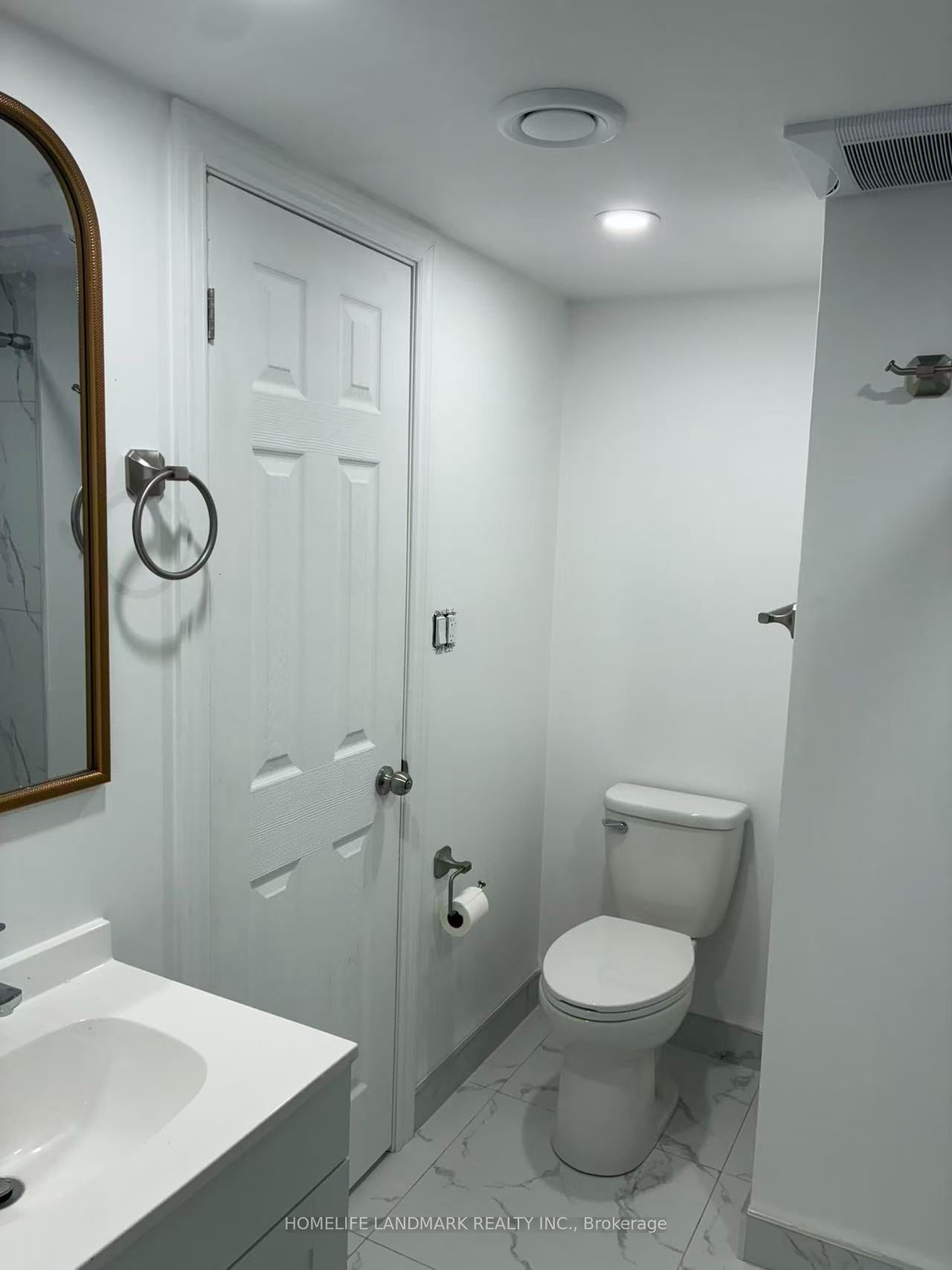 126 Roywood Drive lower, Toronto, ON M3A 2E1 photo 3