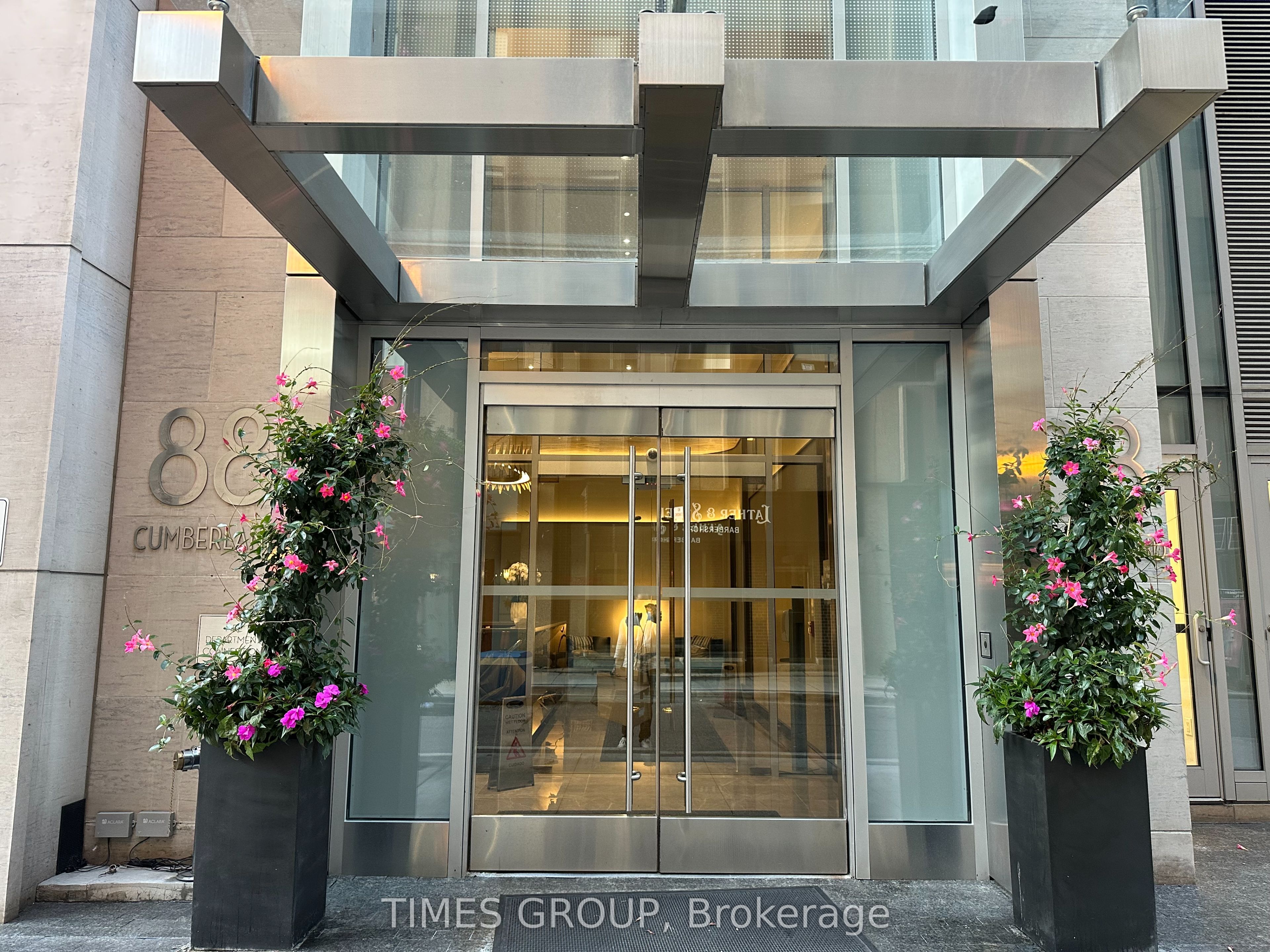 88 Cumberland Street 509, Toronto, ON M5R 0C8 photo 2