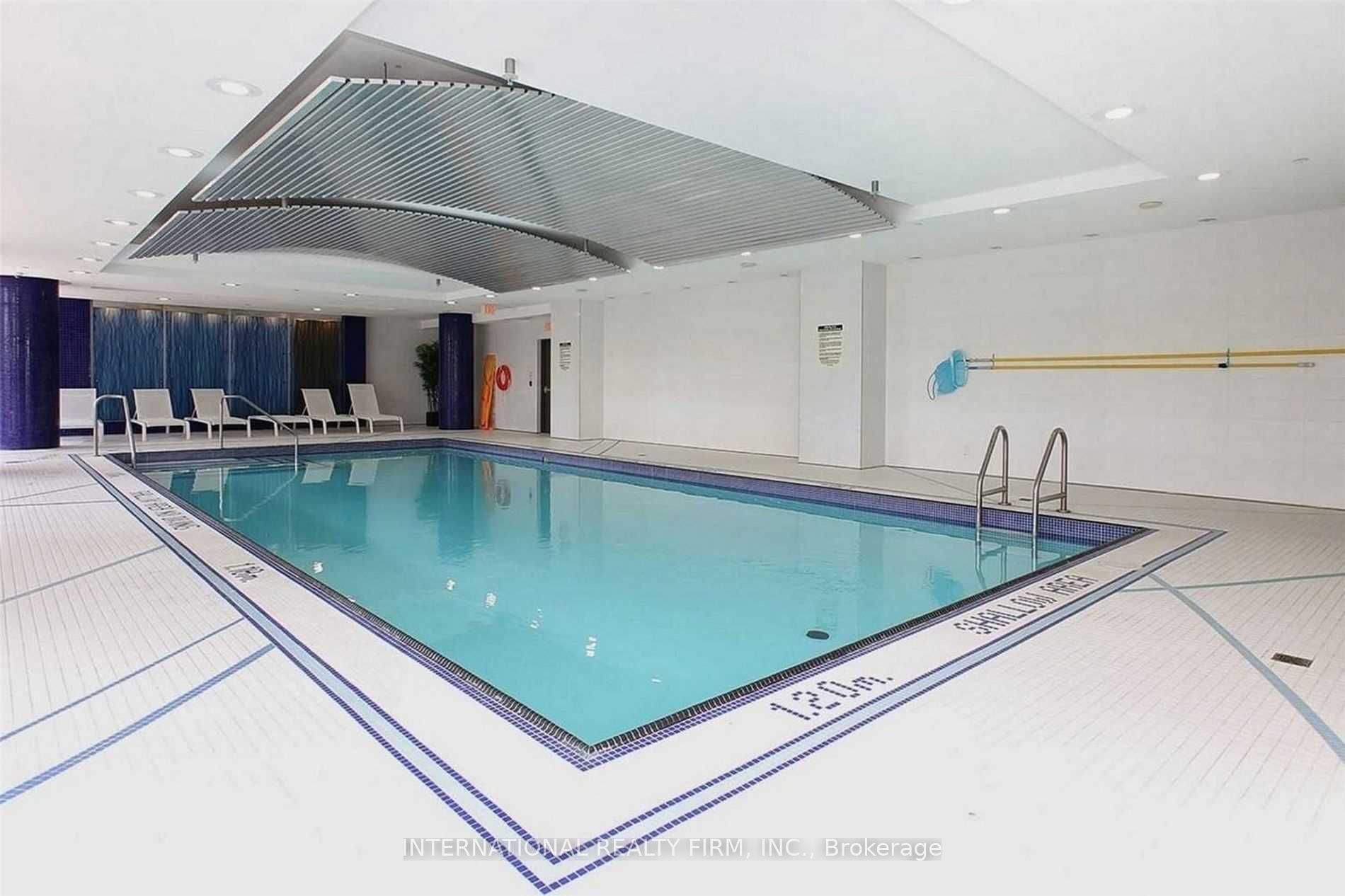 5162 Yonge Street 2111, Toronto, ON M2N 5P6 photo 2