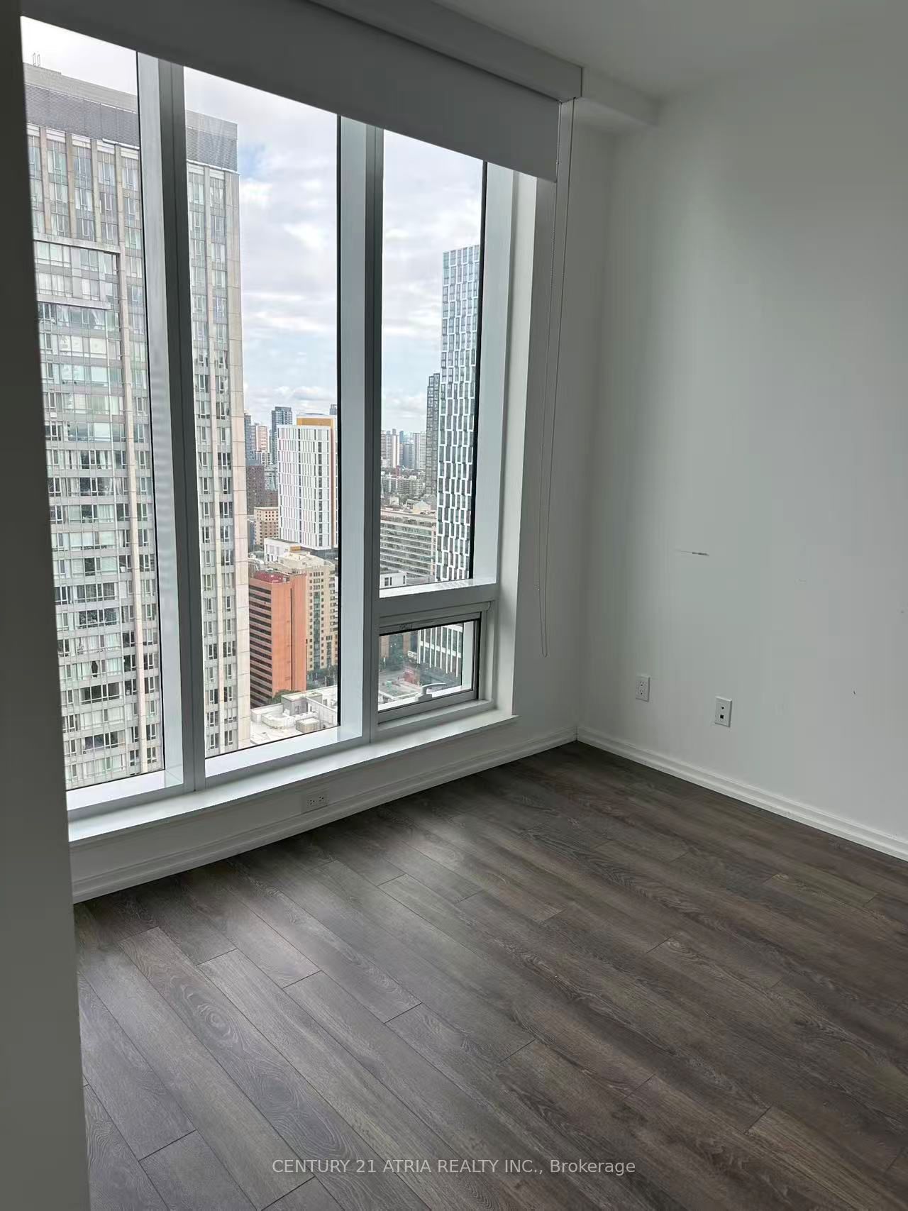 197 Yonge Street 2901, Toronto, ON M5B 0C1 photo 4