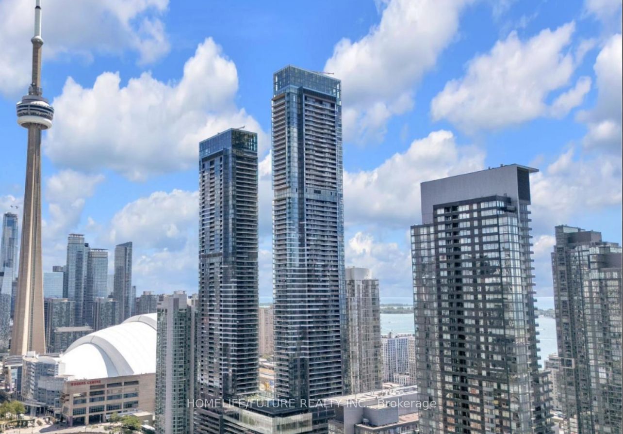 3 Concord Cityplace Way 5305, Toronto, ON M5V 0X4