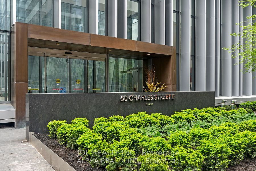 50 Charles St East Street 4307, Toronto, ON M4Y 0C3