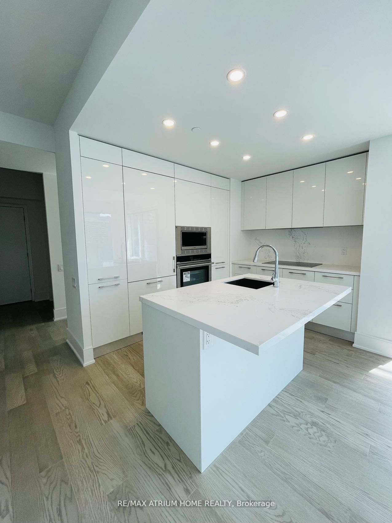 1 Gloucester Street 1216, Toronto, ON M4Y 1L8 photo 4