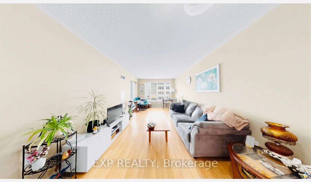 889 Bay Street 607, Toronto, ON M5S 3K5 photo 5