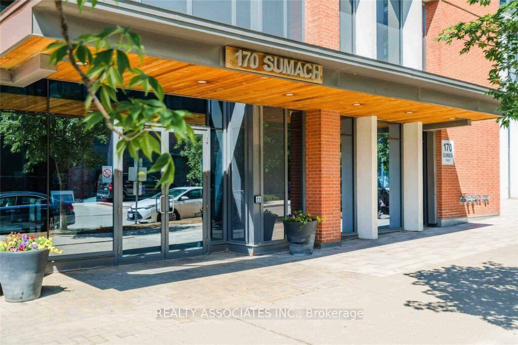 170 Sumach Street 2008, Toronto, ON M5A 0C3 photo 3