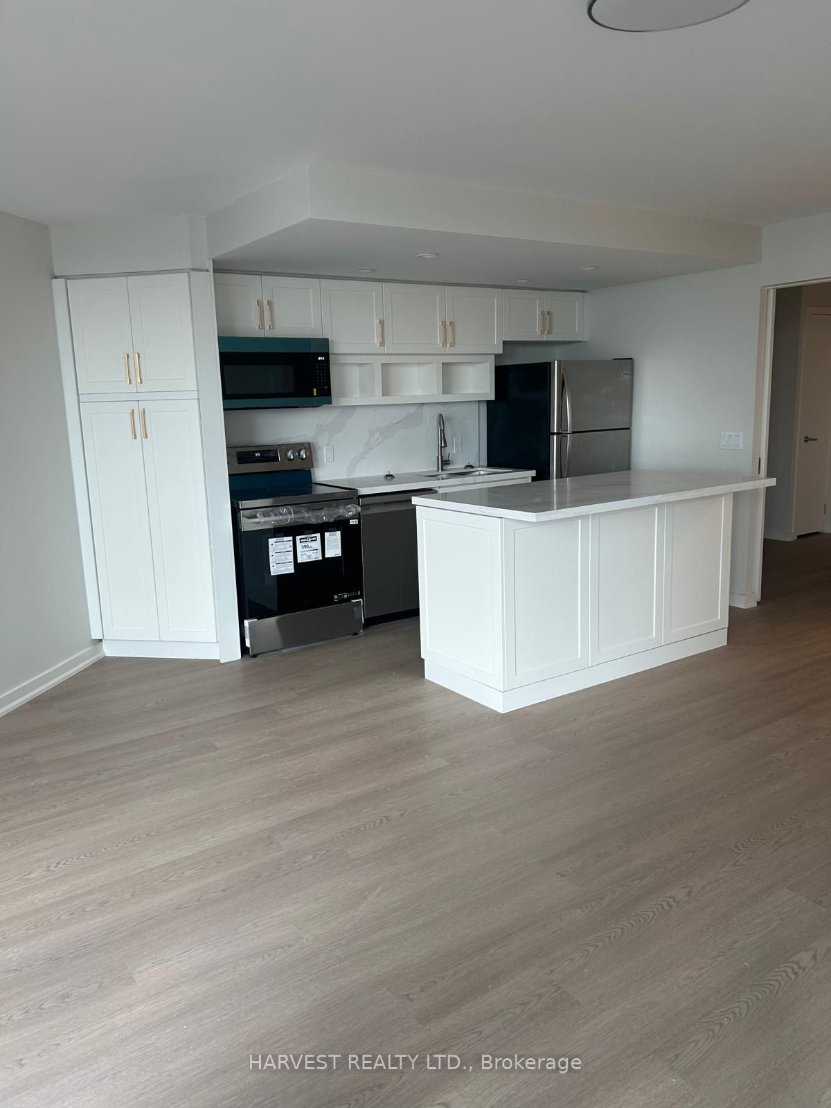 8 York Street 1511, Toronto, ON M5J 2Y2
