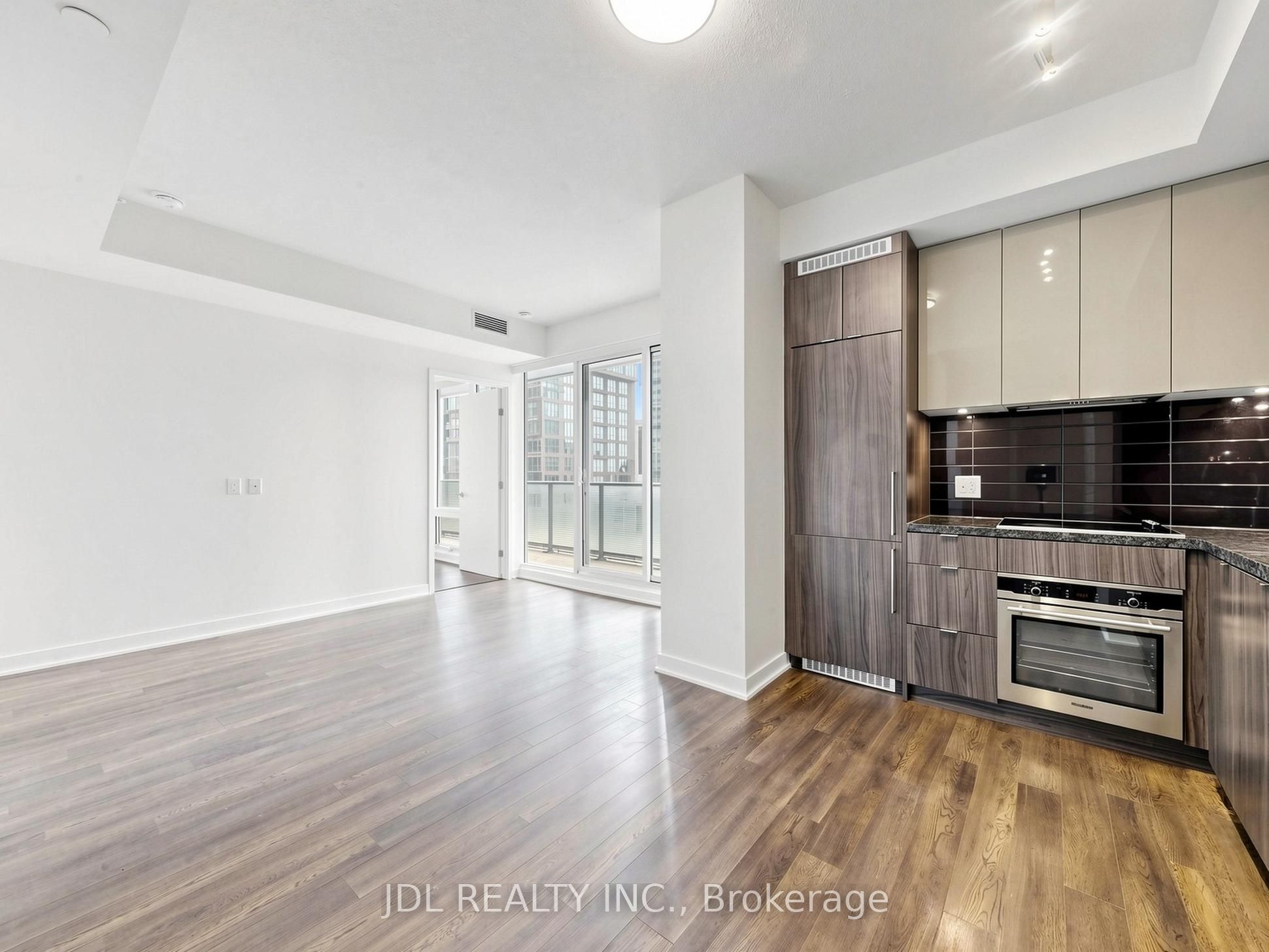 125 Blue Jays Way 3711, Toronto, ON M5V 0N5 photo 3