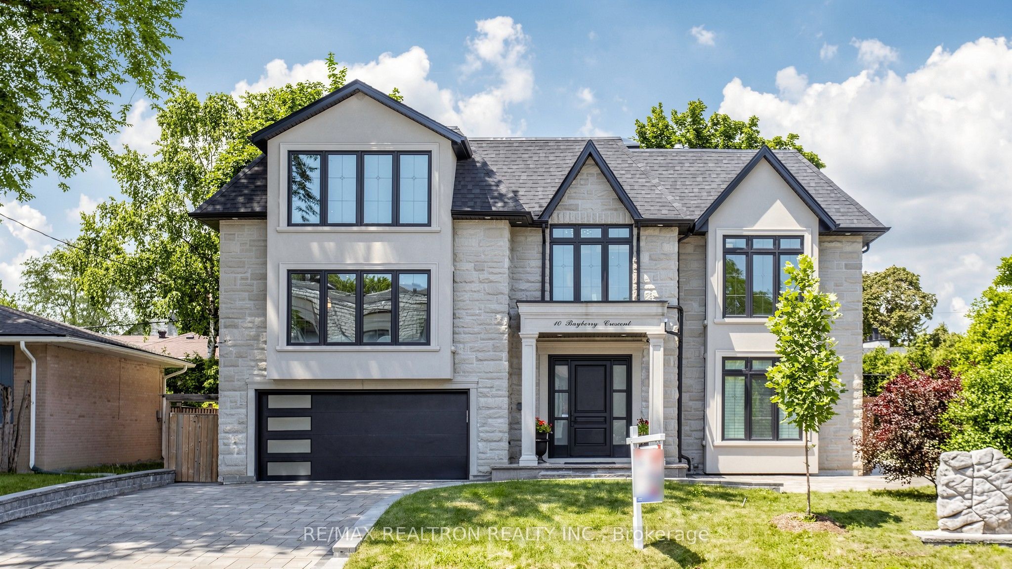 10 Bayberry Crescent, Toronto, ON M2K 1T8 photo 2
