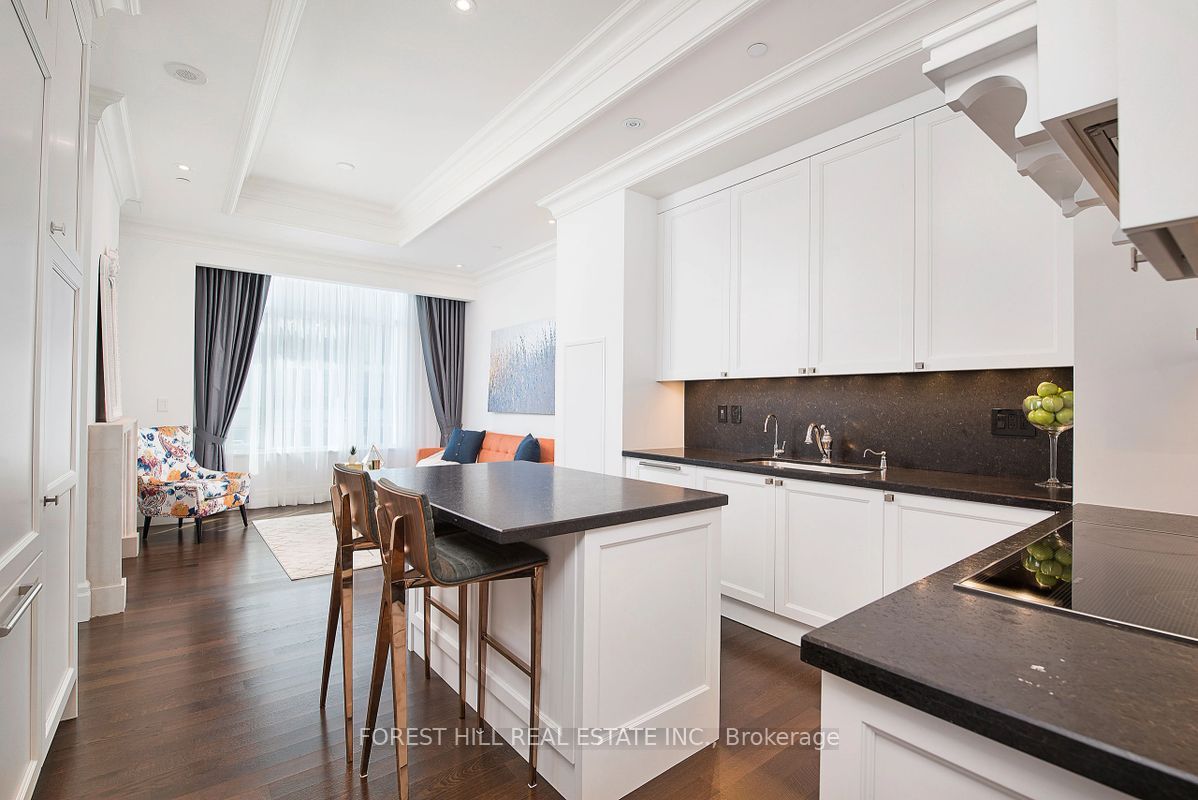 311 Bay Street 3901, Toronto, ON M5H 4G5 photo 2