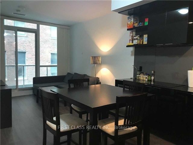 70 Temperance Street 908, Toronto, ON M5H 0B1 photo 4