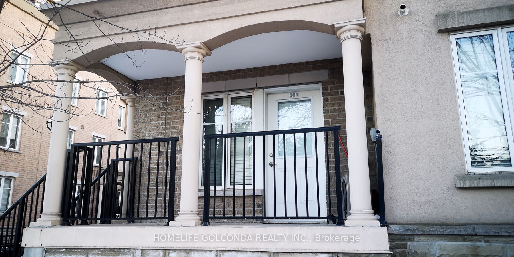 30 Western Battery Road 301, Toronto, ON M6K 3N9