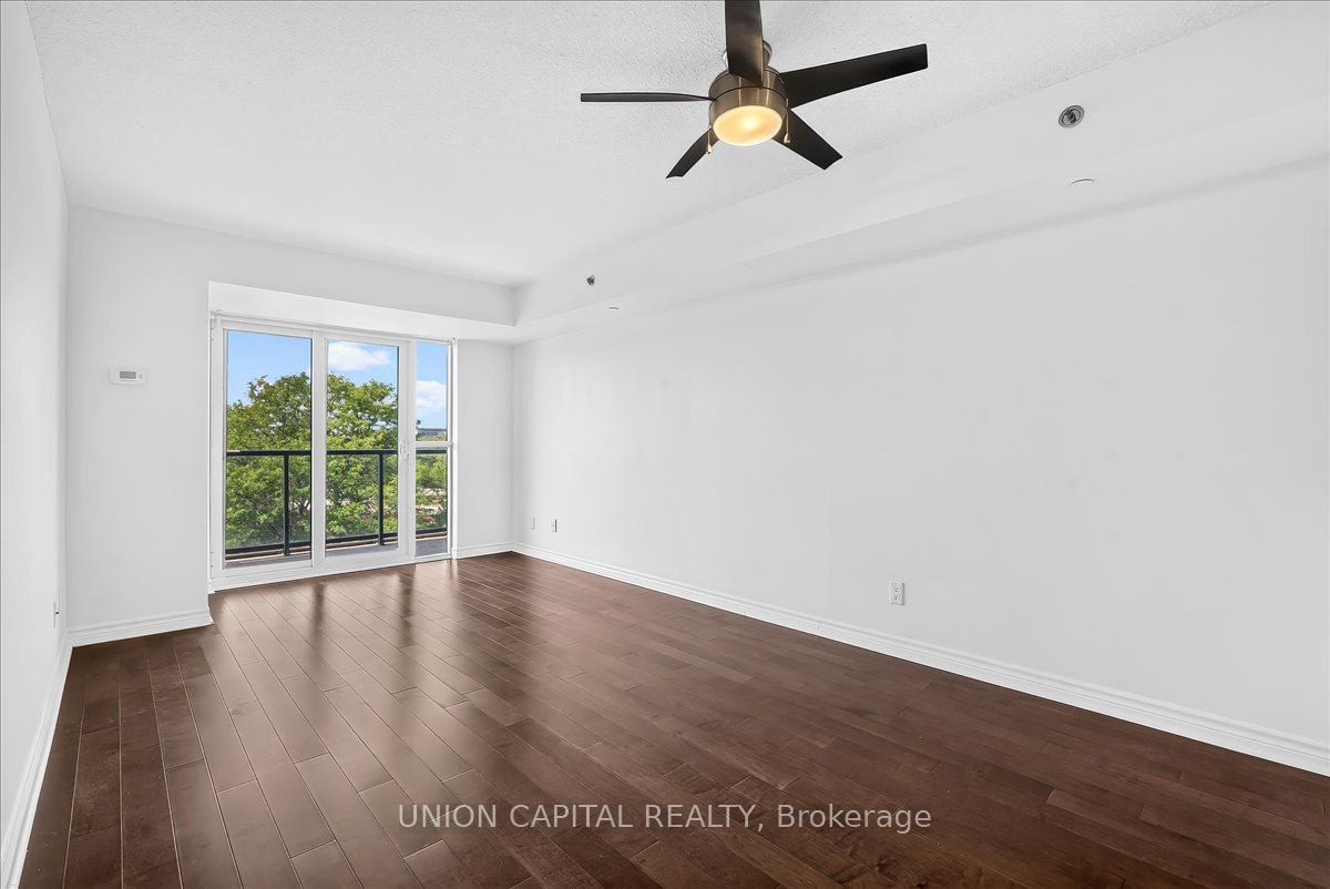 35 Saranac Boulevard 602, Toronto, ON M6A 2G4 photo 2