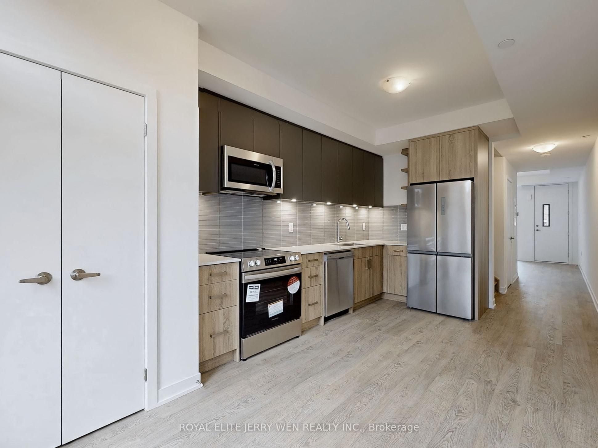 12 turtle Island Road, Toronto, ON M6A 0G2 photo 2