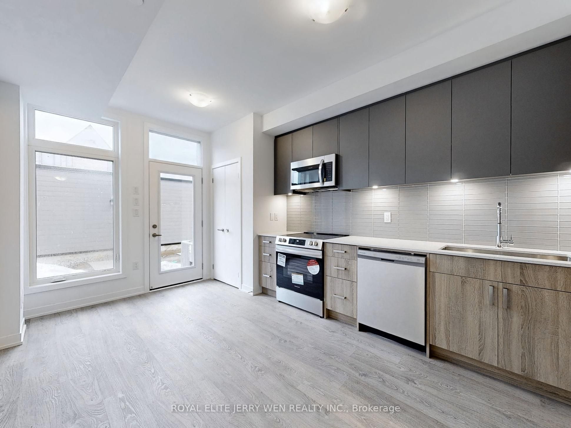 12 turtle Island Road, Toronto, ON M6A 0G2 photo 4
