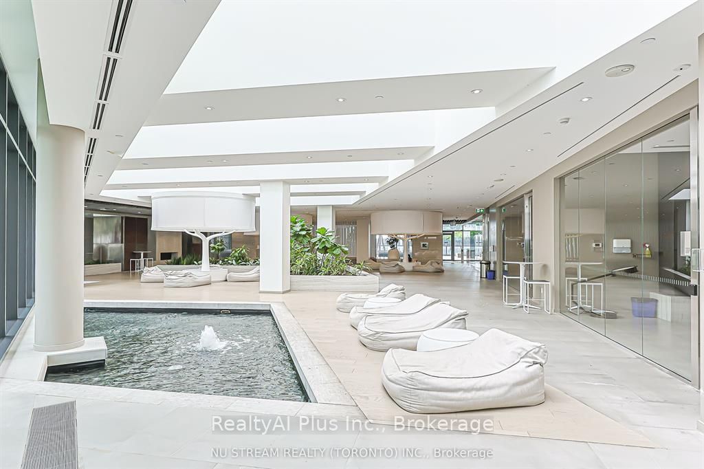 88 Harbour Street 5309, Toronto, ON M5J 0C3 photo 5