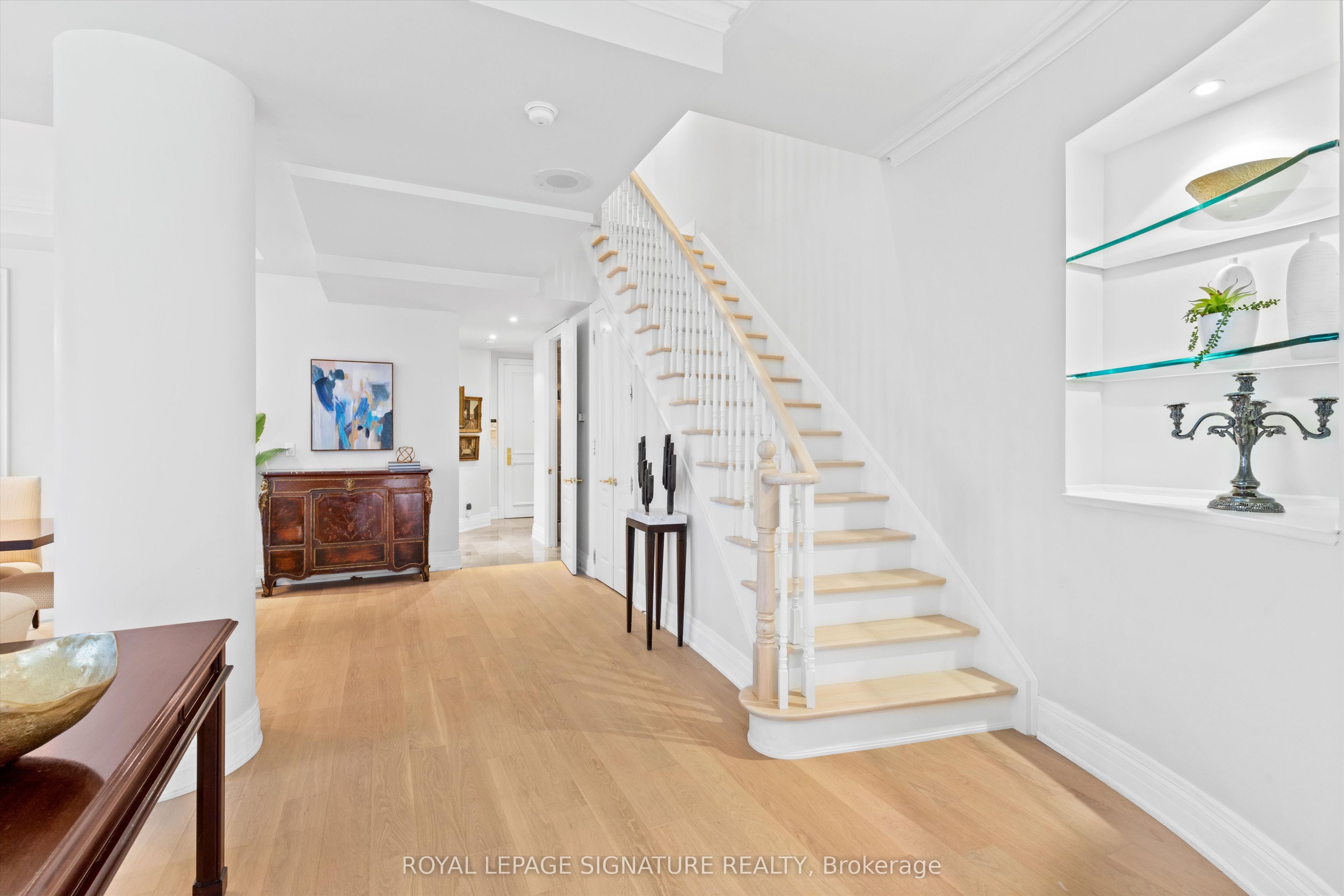 33 Delisle Avenue 108, Toronto, ON M4V 3C7 photo 5