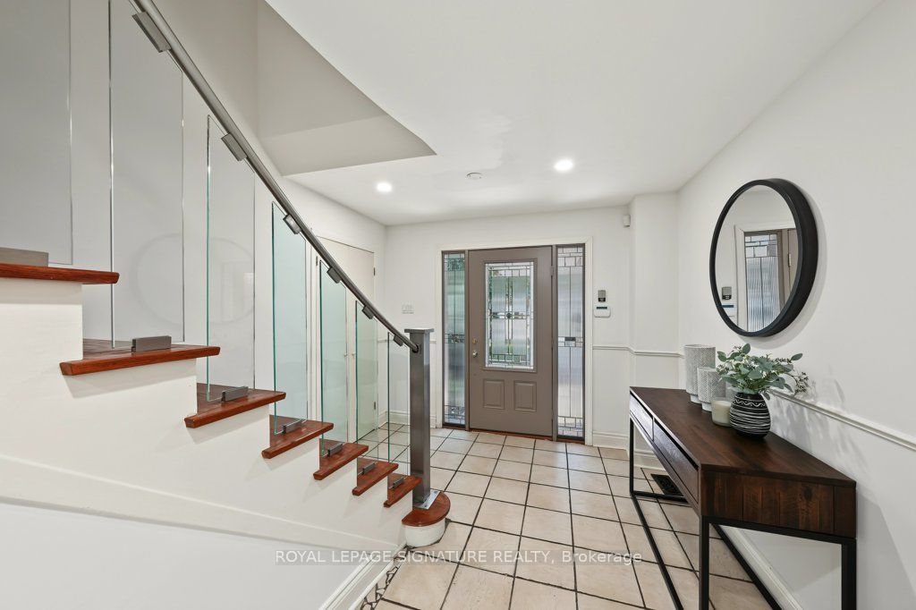 45 Chipwood Crescent, Toronto, ON M2J 3X6 photo 5