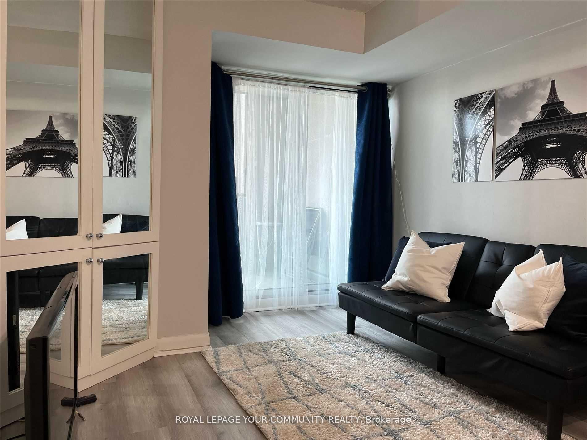 600 Fleet Street 609, Toronto, ON M5V 1B7 photo 2