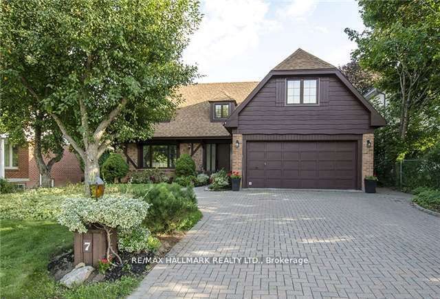 7 Nevada Avenue, Toronto, ON M2M 3N9