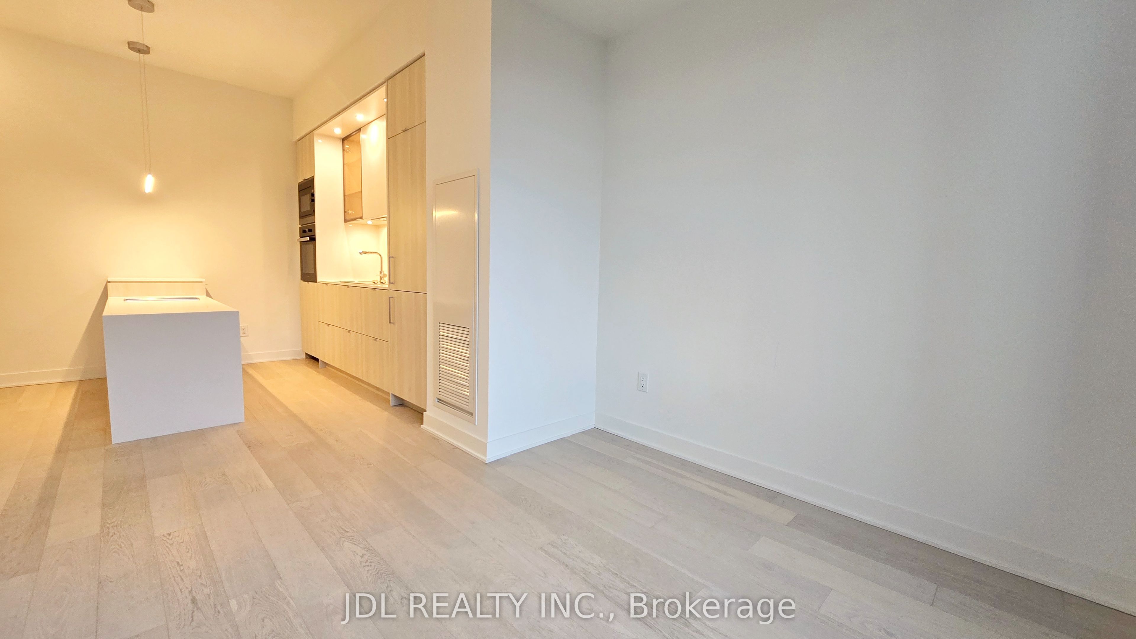 11 Yorkville Avenue 5506, Toronto, ON M4W 0B7 photo 5