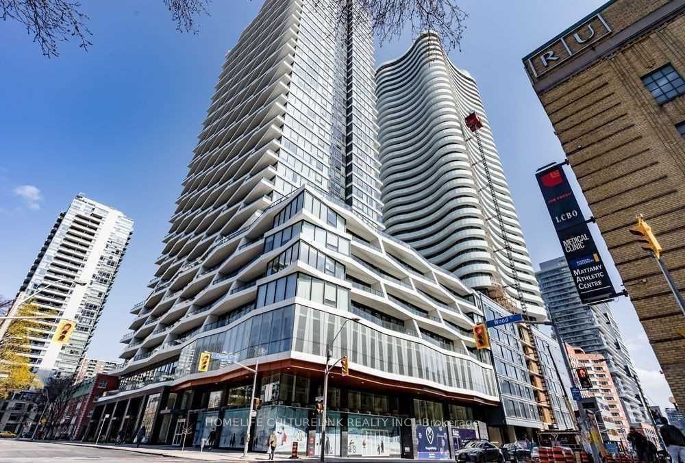 85 Wood Street 708, Toronto, ON M4Y 0E8